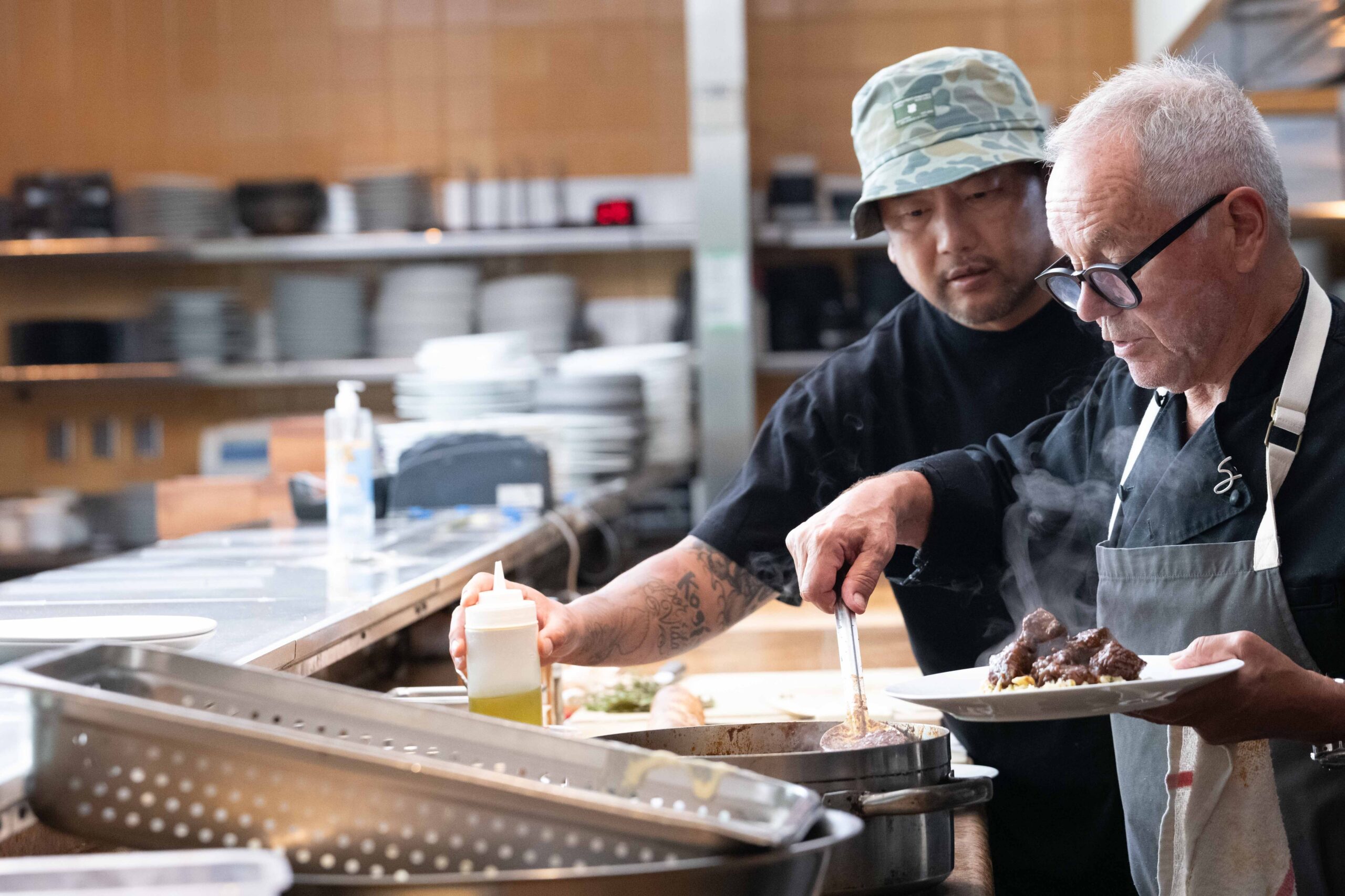 In the episode "The Future of Restaurants" Roy Choi breaks bread with Chef Wolfgang Puck. 