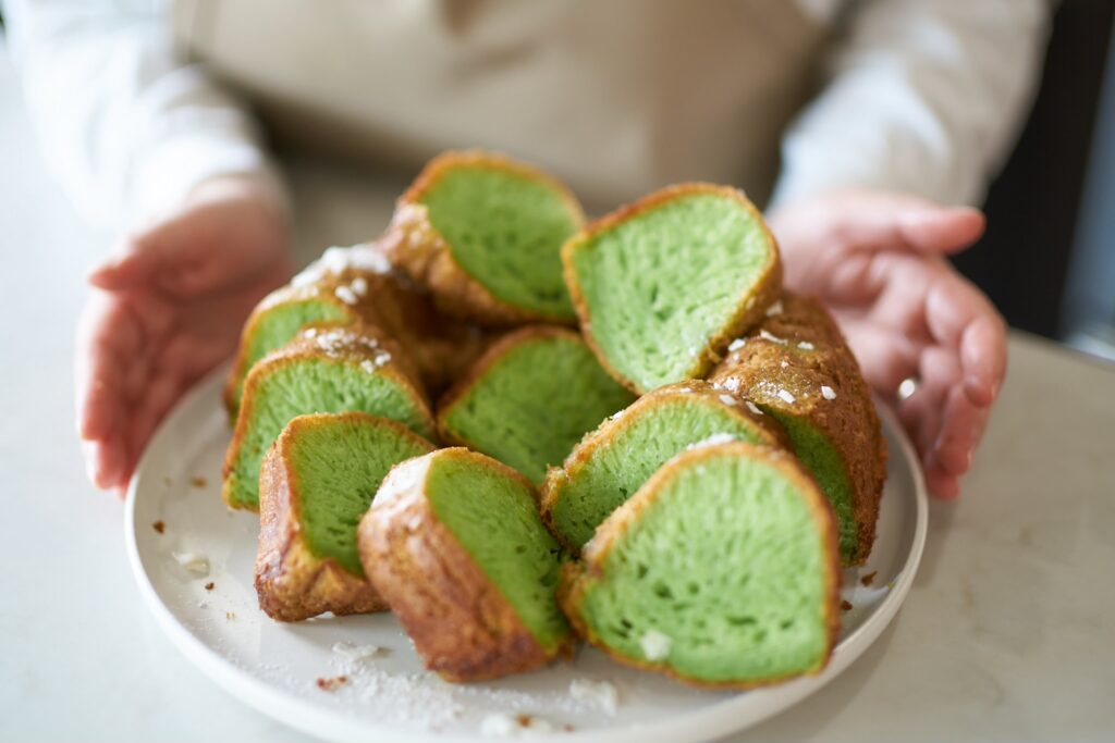 honeycomb cake love through food kat lieu