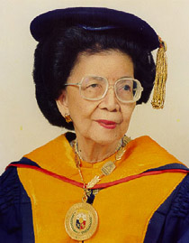 Fe del Mundo - 10 Filipinas who made history