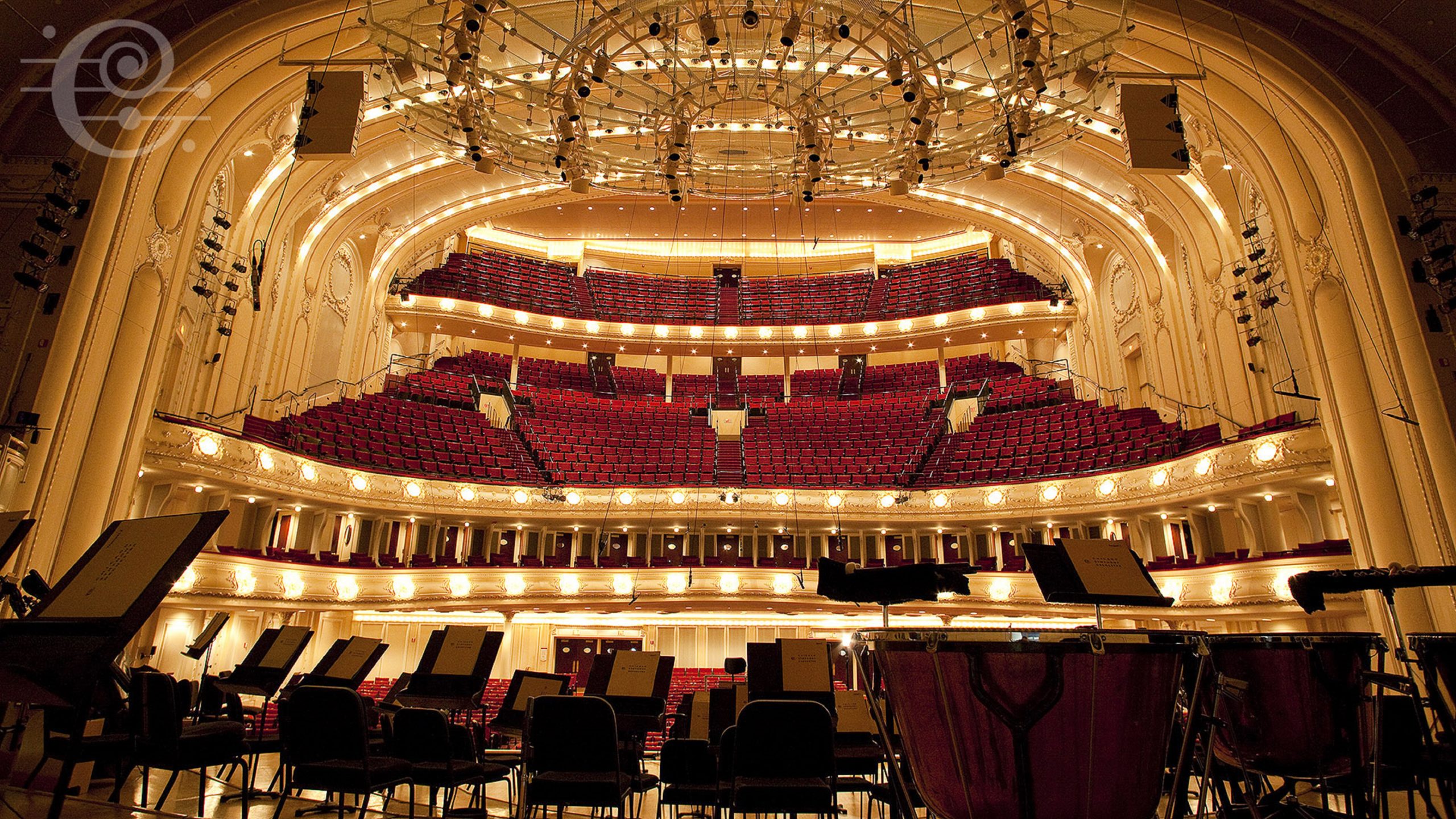 Virtuoso in the virtual – how a musician adapts to the virtual space from the physical stage